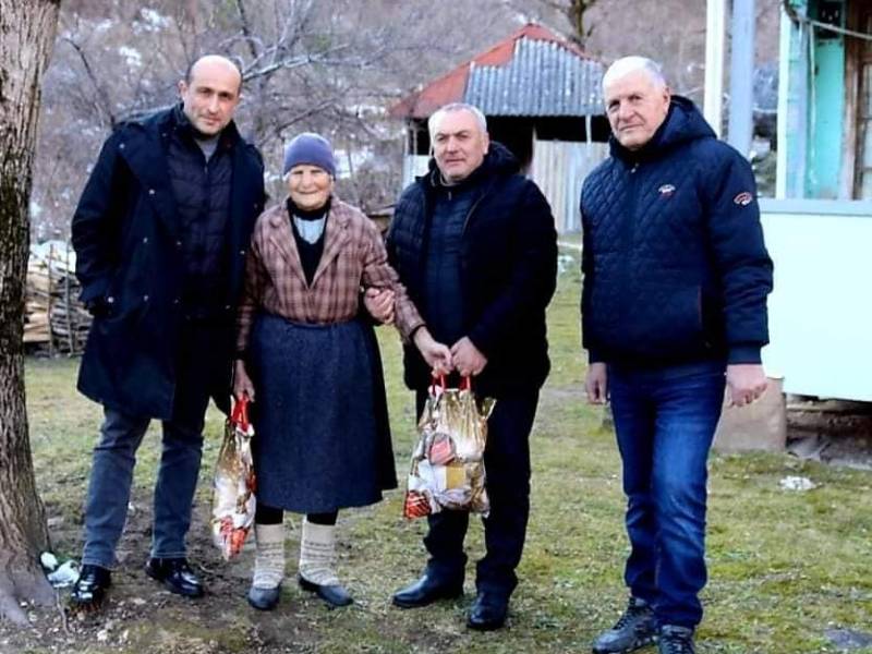 განსაკუთრებული საჭიროების მქონე ოჯახებს საახალწლო ნობათი გადაეცა